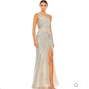 Mac Duggal SEQUINED ONE SHOULDER DRAPED LACE UP GOWN size 8 NWT